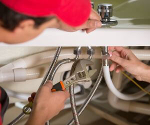 About Emergency plumbing pros Dennis, KS